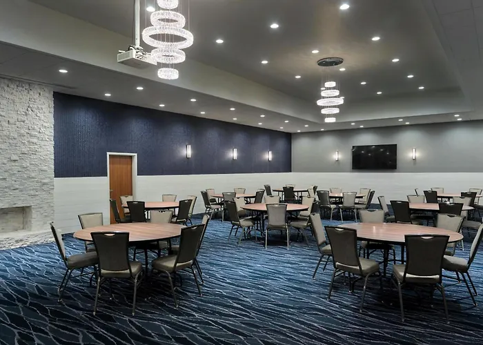 Fairfield Inn & Suites By Marriott Helen